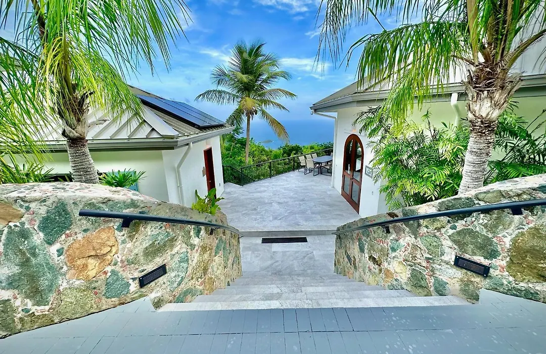 Pool Villa With Vast Views Of Crisp Ocean Horizon - Villa Panache-1